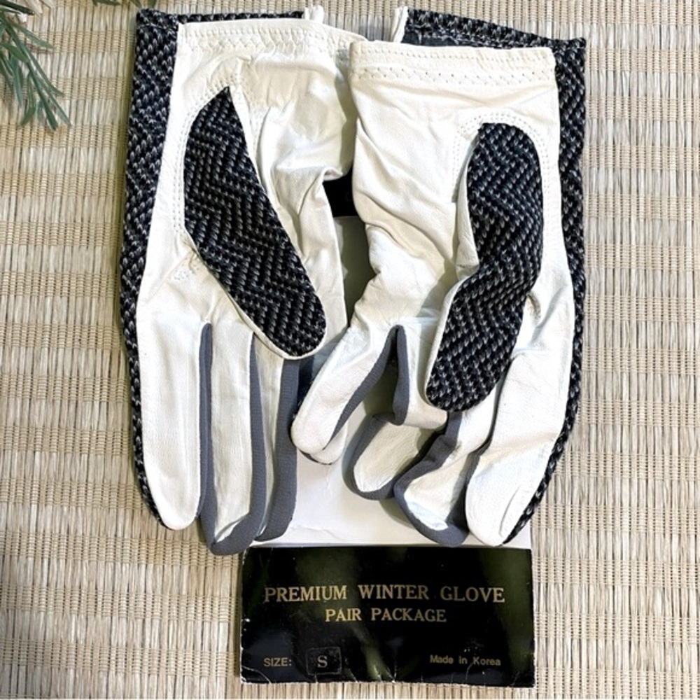 Golf Gloves Winter Leather Knit Tartan White Gray Tacky Grip Size Small